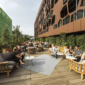 Hotell Mob Confluence